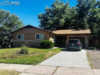 Foreclosed Home - 1639 SHASTA DR, 80910