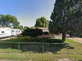 Foreclosed Home - 915 E 2ND ST, 81226