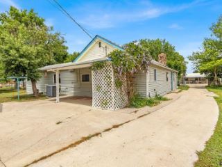 Foreclosed Home - 1317 W 4TH ST, 81226