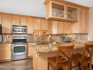 Foreclosed Home - 805 PINON DR UNIT 9, 81621