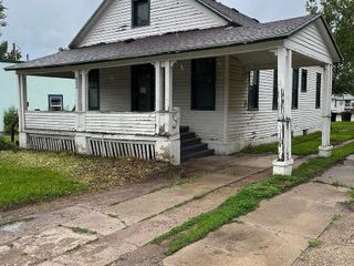 Foreclosed Home - 431 COFFEEN AVE, 82801