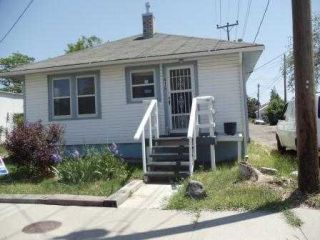 Foreclosed Home - 415 W GOULD ST, 83204