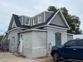 Foreclosed Home - 1222 N MAIN ST, 83204