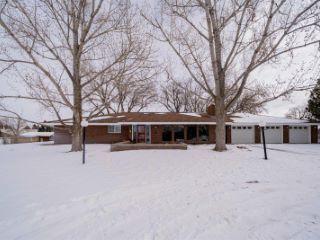 Foreclosed Home - 1651 E AIRPORT RD, 83221