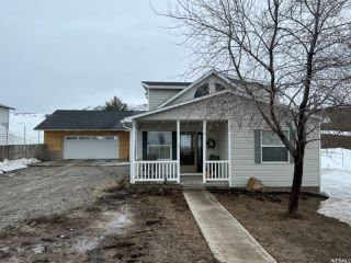 Foreclosed Home - 11805 N HIGHWAY 34, 83263