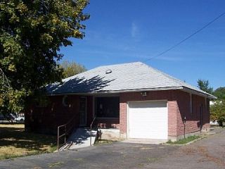 Foreclosed Home - 330 E 27TH ST, 83318