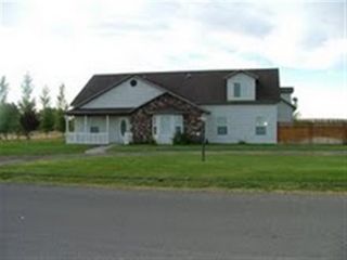 Foreclosed Home - 3504 E 3138 N, 83341