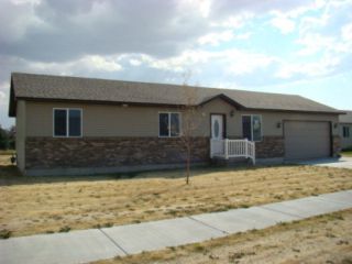 Foreclosed Home - 4694 E 102 N, 83442