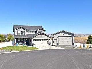 Foreclosed Home - 1819 GRANDE RONDE CT, 83501