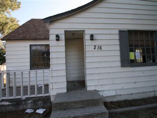 Foreclosed Home - 216 E GALVESTON ST, 83605