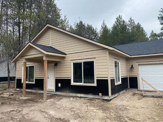 Foreclosed Home - 28 WHITE FIR LOOP, 83615