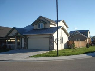Foreclosed Home - 818 COMANCHE TRL, 83617