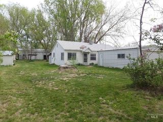 Foreclosed Home - 948 MILL RD, 83617