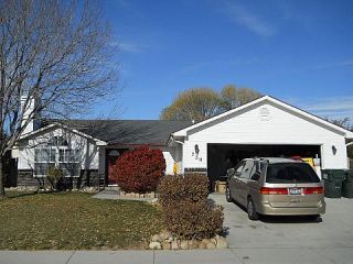 Foreclosed Home - 730 W SUNWOOD CT, 83634