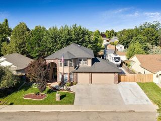 Foreclosed Home - 2599 S WEBER RAPIDS PL, 83642