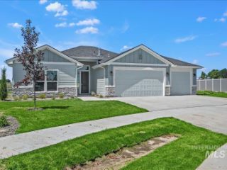 Foreclosed Home - 2295 SEAFARER CT, 83644