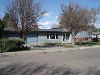 Foreclosed Home - 420 E 12TH N, 83647