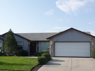 Foreclosed Home - 1715 W CAMELOT DR, 83651