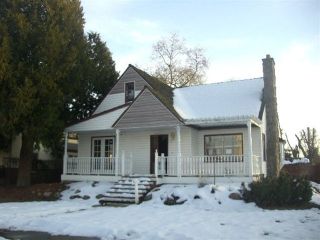 Foreclosed Home - 1302 1ST AVE S, 83661