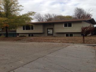 Foreclosed Home - 243 15th Ave N, 83661