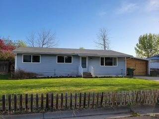 Foreclosed Home - 65 12TH AVE N, 83661