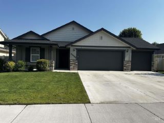 Foreclosed Home - 12352 W HOLLOWTREE CT, 83669