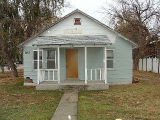 Foreclosed Home - 103 19TH AVE N, 83687