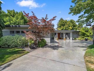 Foreclosed Home - List 100813387