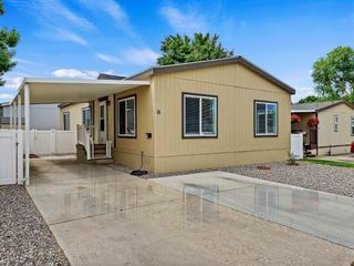 Foreclosed Home - 2401 S OWYHEE ST TRLR 16, 83705
