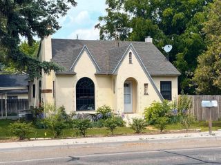 Foreclosed Home - 421 S ROOSEVELT ST, 83705
