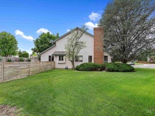 Foreclosed Home - 535 E FAIRBROOK CT, 83706