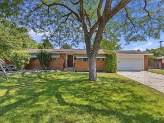 Foreclosed Home - List 100365276