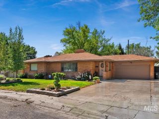 Foreclosed Home - 7007 W BRENTWOOD DR, 83709