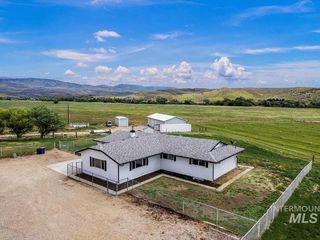 Foreclosed Home - List 100558136