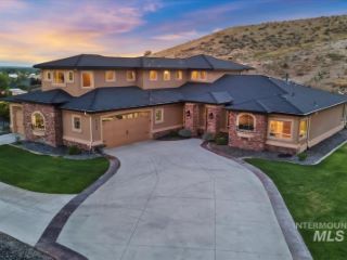 Foreclosed Home - List 100783868
