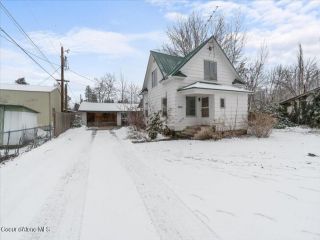 Foreclosed Home - 3620 N FRUITLAND LN, 83815