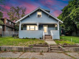 Foreclosed Home - 318 S MAPLE ST, 83837