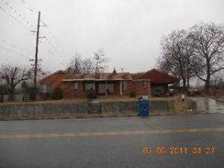 Foreclosed Home - List 100064105