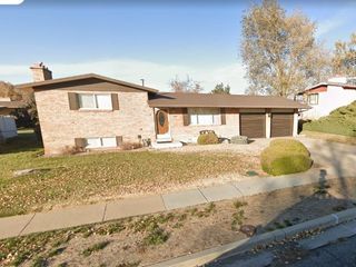 Foreclosed Home - 2230 W 4975 S, 84067