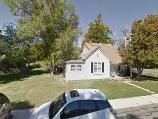 Foreclosed Home - 8814 S 400 E, 84070