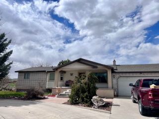 Foreclosed Home - 2525 PEBBLE ACRES DR, 84078