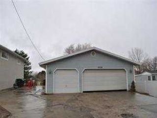Foreclosed Home - List 100064203