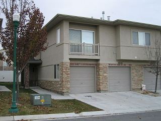 Foreclosed Home - 4848 STORMY MEADOW DR # 67, 84096