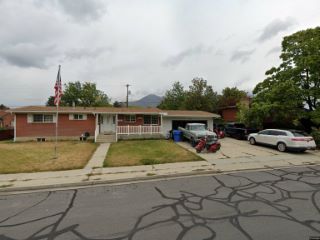 Foreclosed Home - 571 E 200 N, 84097