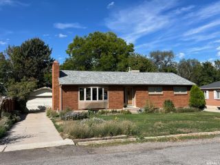 Foreclosed Home - 3336 S PIONEER ST, 84109