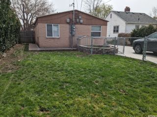 Foreclosed Home - 345 E SHERMAN AVE, 84115