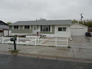 Foreclosed Home - 3828 W 3200 S, 84120