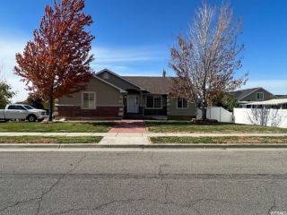 Foreclosed Home - 1210 W 3275 S, 84302