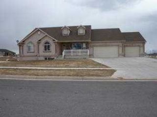 Foreclosed Home - List 100064049