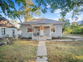 Foreclosed Home - 840 E 22ND ST, 84401